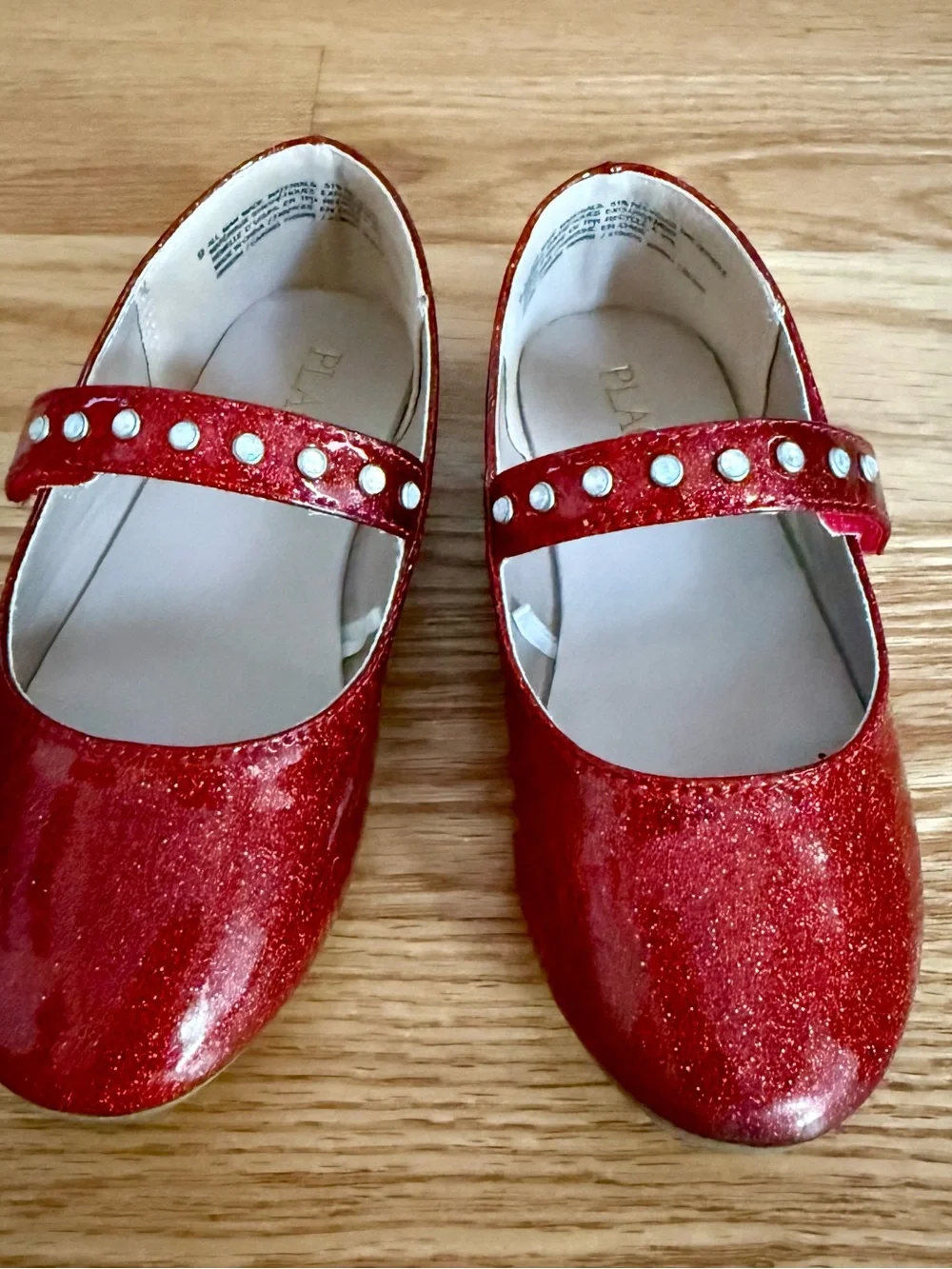 The Children’s Place Girls Red Glitter Mary Jane Flats with Pearl Strap, Size 9